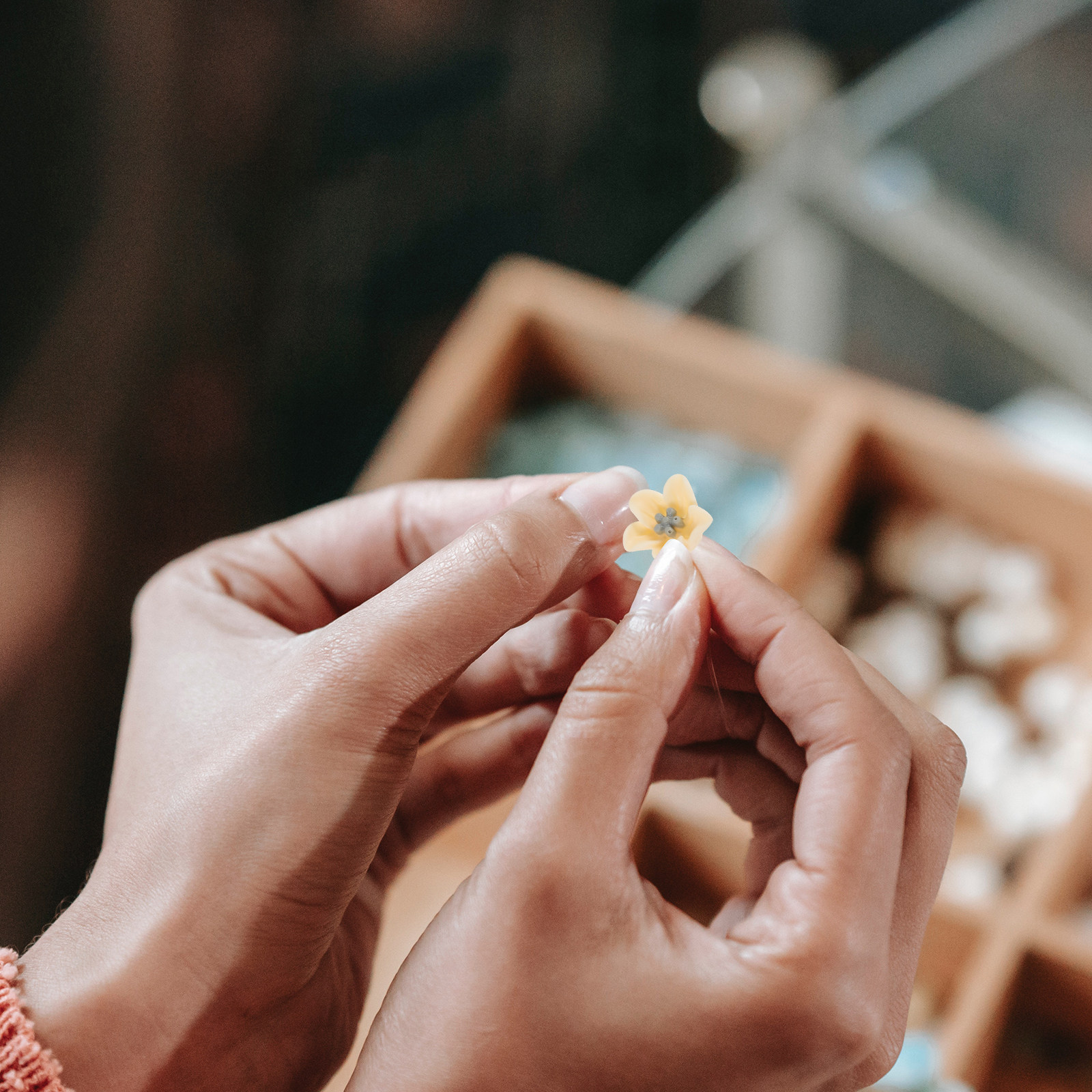 200Pcs Tiny Flower Resin Charm - Resin Craft Supplies のレビューと価格