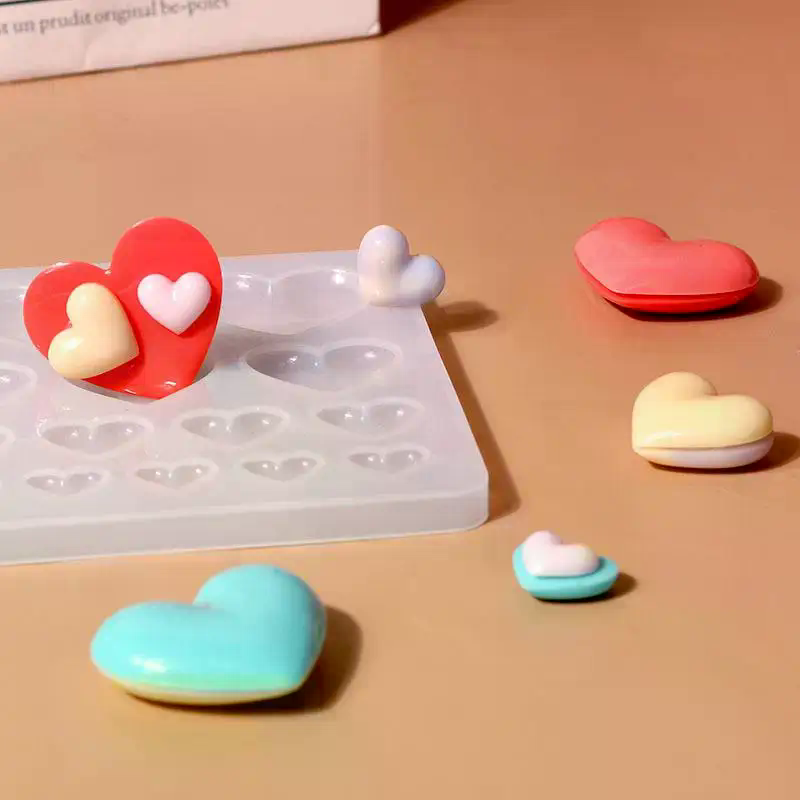 Silicone Mold Heart Shape Pend - Resin Craft Workshop のレビューと価格