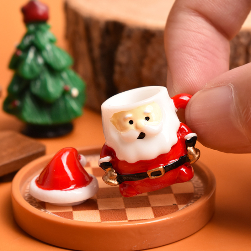 Mini Santa Teacup Ornament - R - Resin Craft Material のレビューと価格