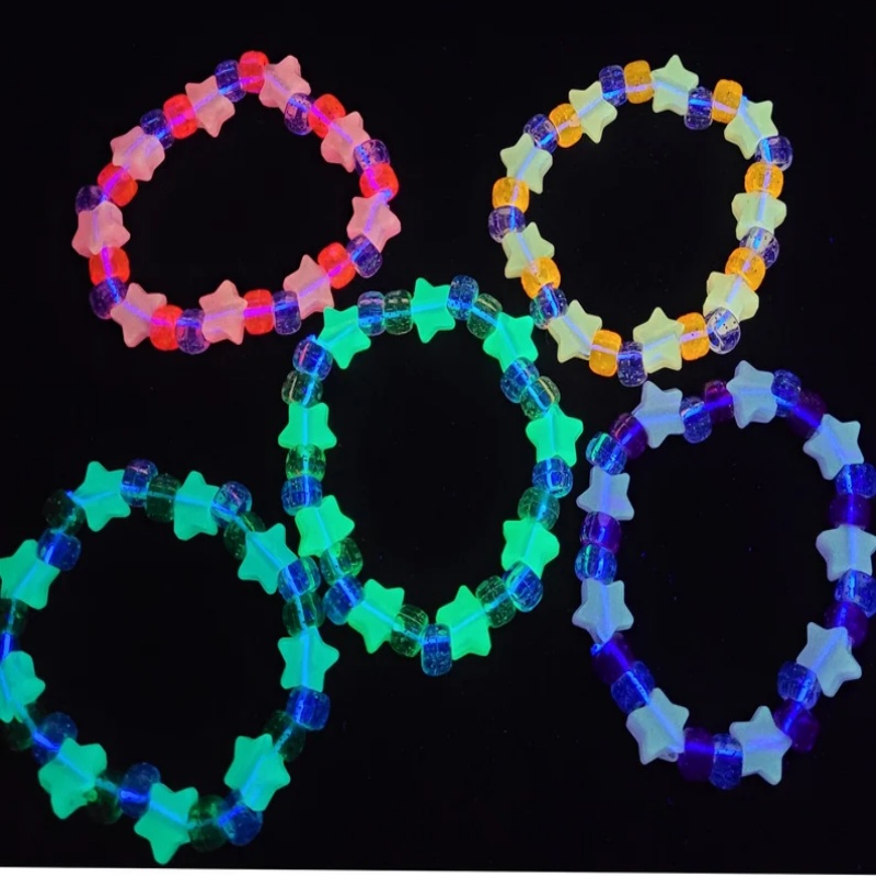 5 Glow star kandi bracelet set - Resin Glitter Pack のレビューと価格