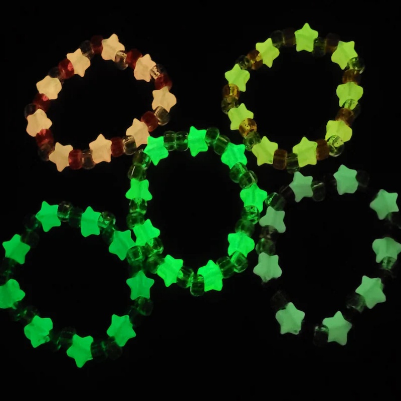 5 Glow star kandi bracelet set - Resin Glitter Pack のレビューと価格